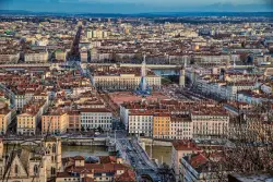 Travel insurance for Lyon