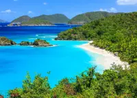 Trunk Bay Beach
